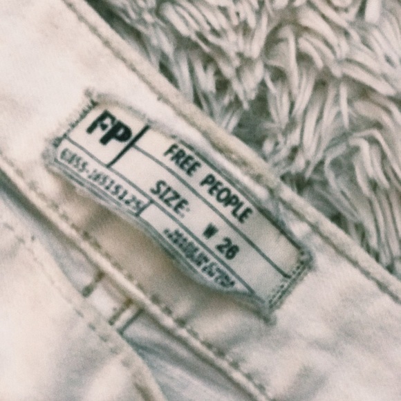 FREE PEOPLE Distressed Off-White Jeans - Picture 5 of 5